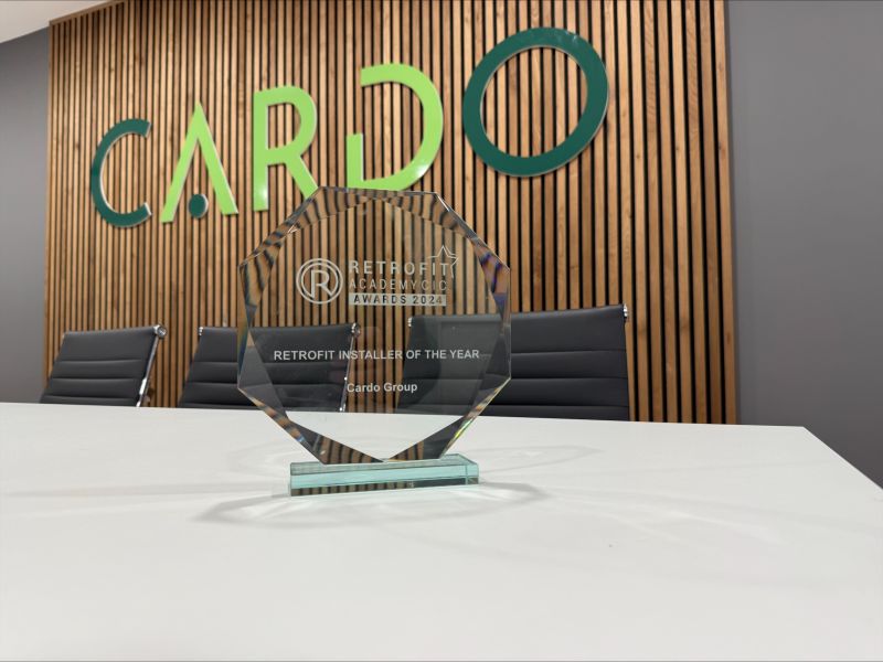 Public sector housing maintenance team speaking with tenants